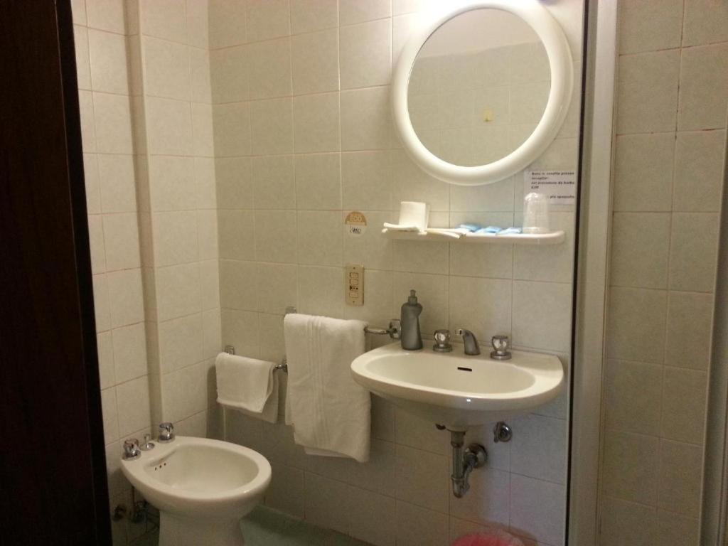 Hotel Stazione Novara Eksteriør billede
