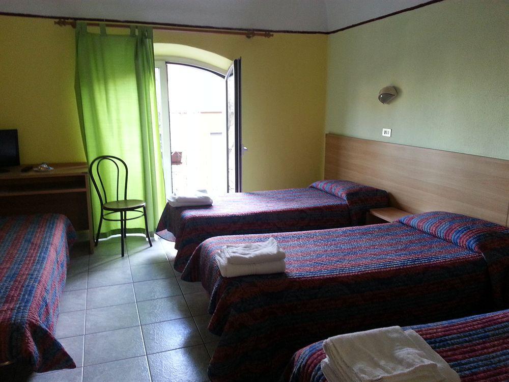 Hotel Stazione Novara Eksteriør billede