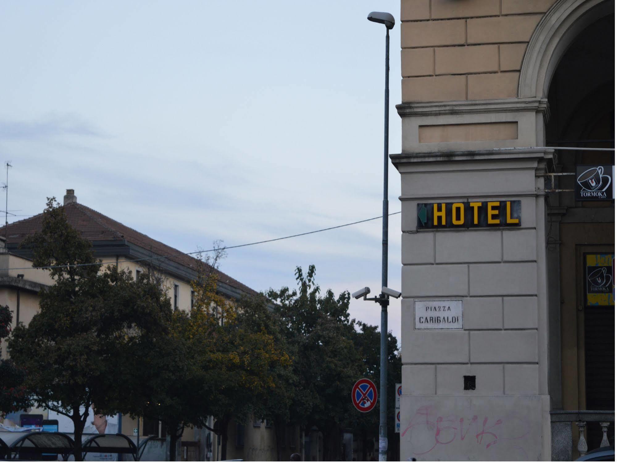 Hotel Stazione Novara Eksteriør billede