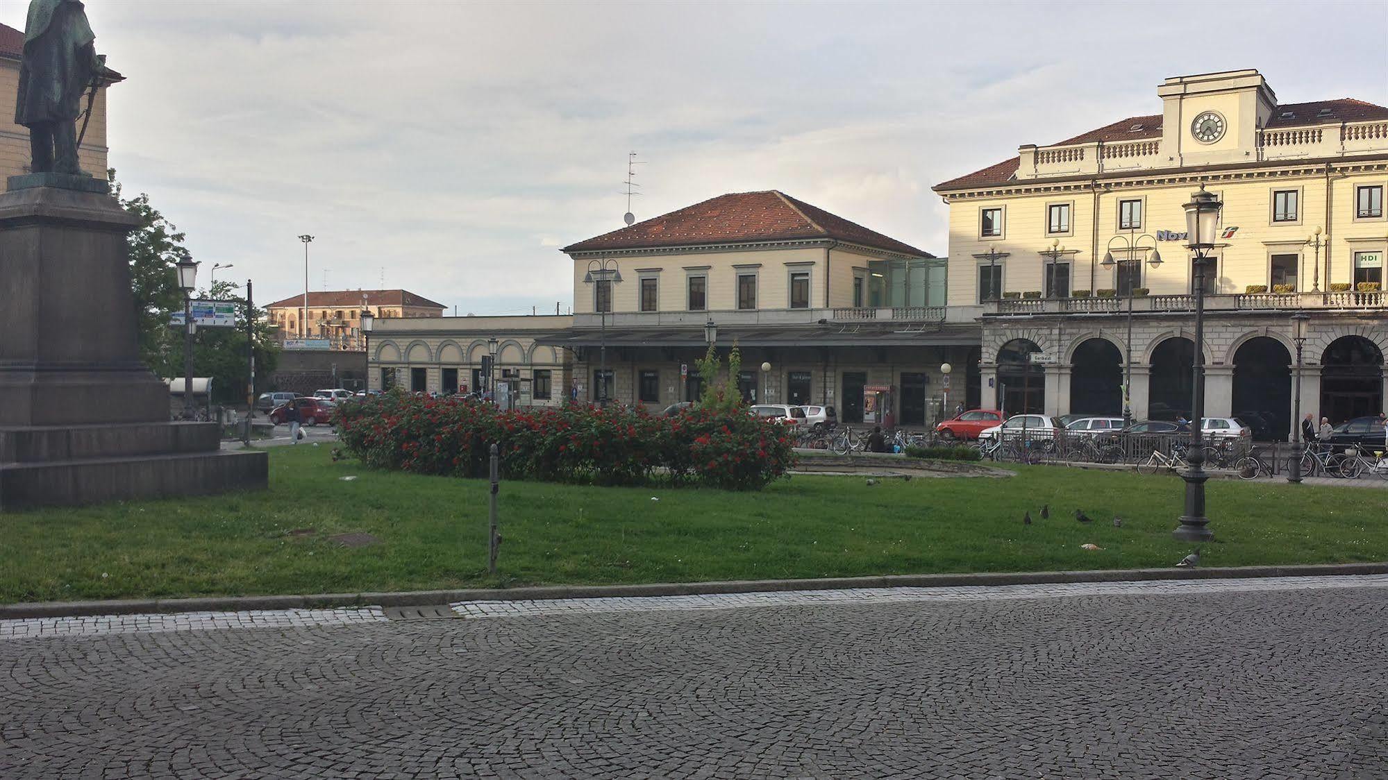Hotel Stazione Novara Eksteriør billede